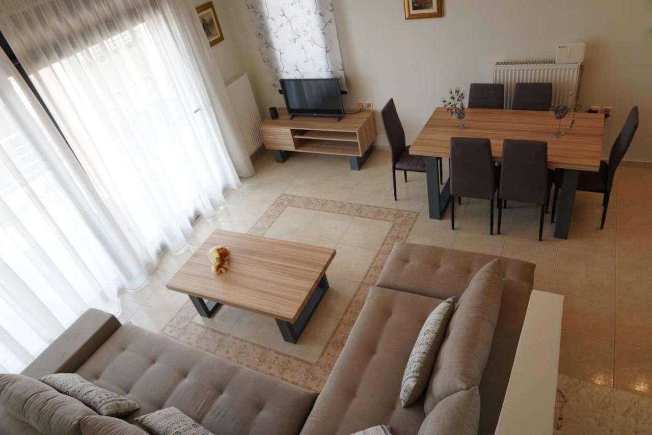Venetia Luxury Villa Nea Iraklitsa ภายนอก รูปภาพ
